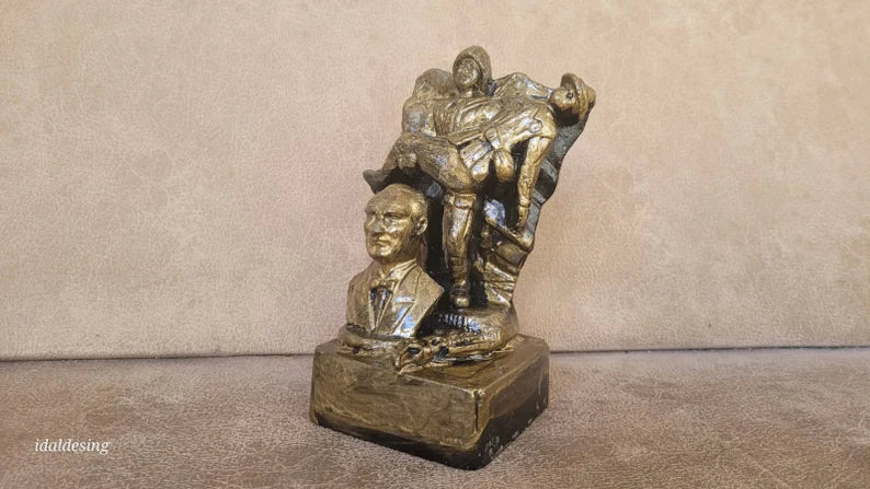 Mustafa Kemal Atatürk Bust Statue WWI Dardanelles Front Marble Powder Historical Gift Homeartparis production