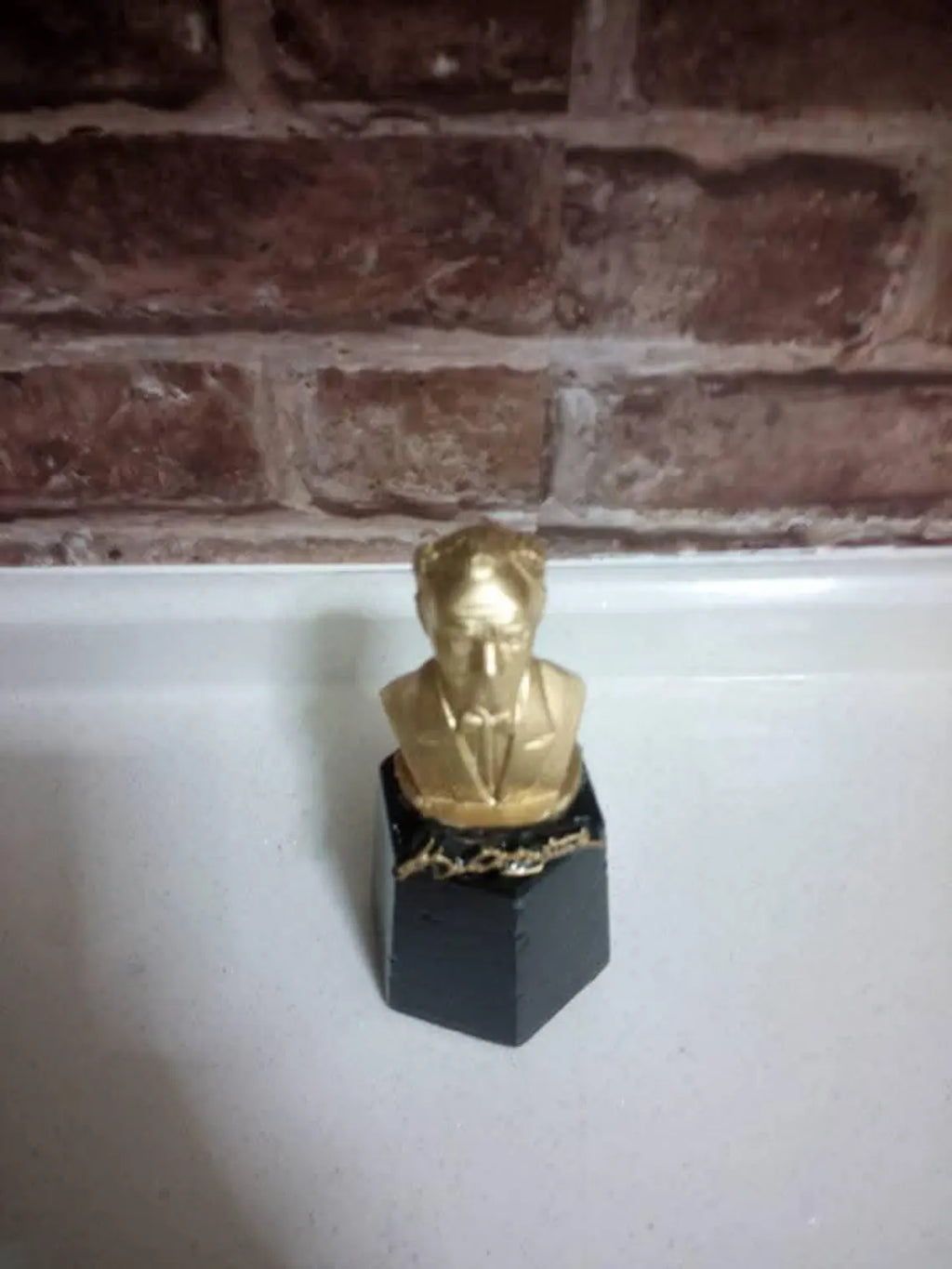 Mustafa Kemal Atatürk Bust Sculpture, 15cm Desk Decor, Founder of the Republic of Turkey, Signed Figurine Statue