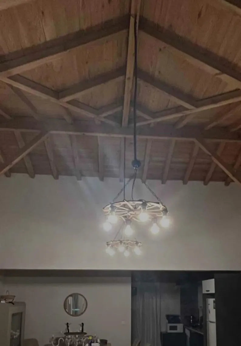 The homeartparis Rustic Wooden Wheel Chandelier | 6-Light Farmhouse Wagon Wheel Pendant | Adjustable Chain Loft Ceiling Fixture E27 (Kopya)
