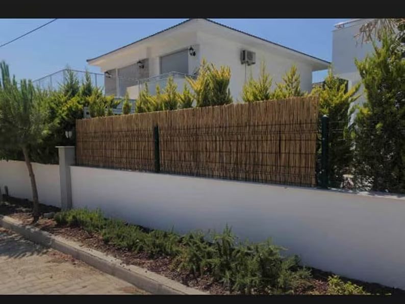 5 Meter Wide Natural Reed Screen Fence Custom Height Bamboo Roll Homeartparis production