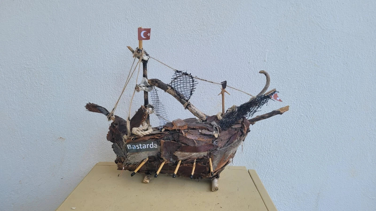 The  Bastarda Vintage Driftwood Sailing Ship Handmade Wooden Model Boat Homeartparis production