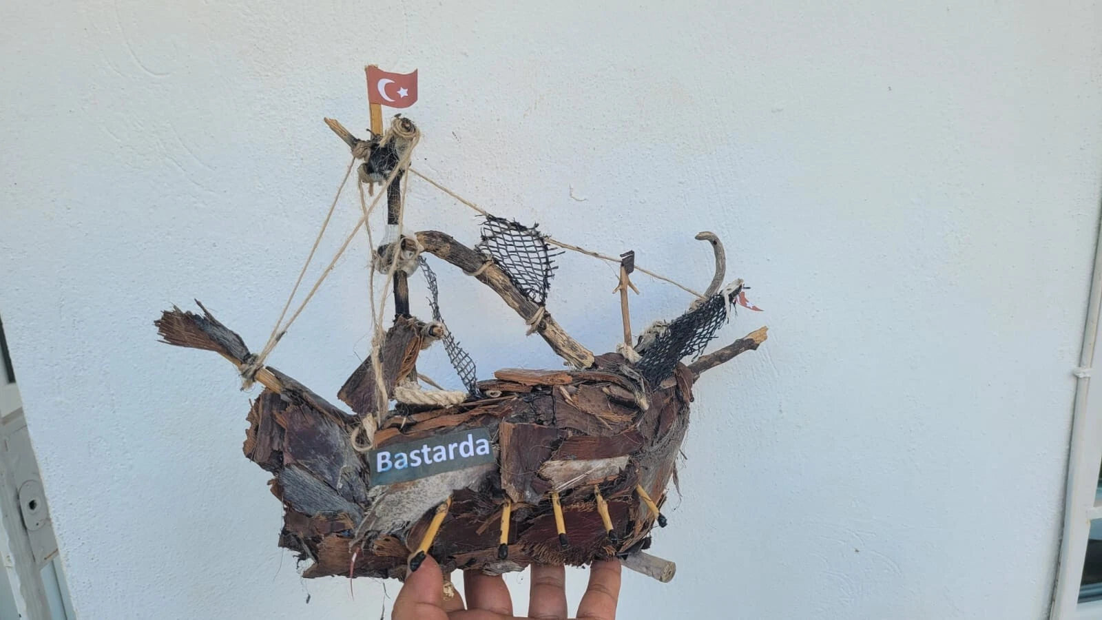 The  Bastarda Vintage Driftwood Sailing Ship Handmade Wooden Model Boat Homeartparis production
