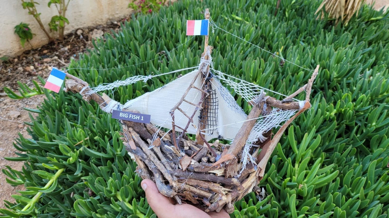The Big Fish 1 Vintage Driftwood Boat Wood Sailing Ship Model Homeartparis production
