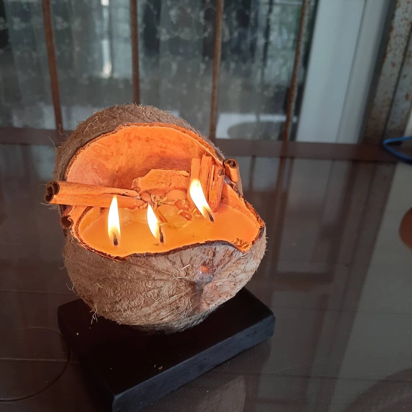 The Candle in Real Coconut Natural Coconut Decorative Candle Homeartparis production)
