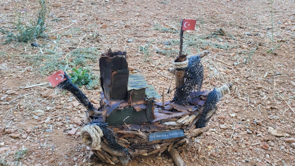 Hali Karnasos Fisherman Vintage Wooden Fishing Boat Driftwood Art Homeartparis production