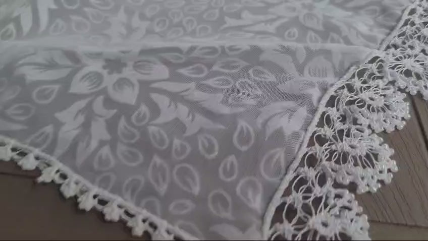 Traditional Handmade Lace Headscarf / Vintage Root Dyed Kerchief - Homeartparis production