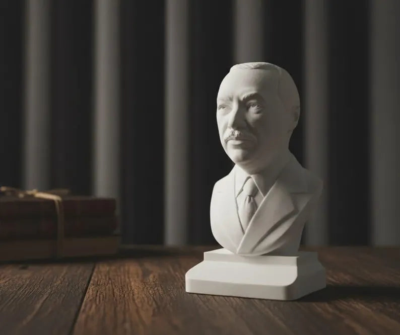 Recep Tayyip Erdoğan Bust, World Leaders Series Statue, Collectible Marble Dust Figurine, Office Desk Decor, Executive Gift