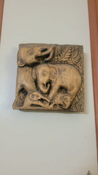 Serengeti Wind: Hand-Carved Wooden Elephant Family - Homeartparis production
