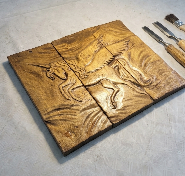 A Mythological Legacy: 3-Piece Hand-Carved Wooden Pegasus Art - Homeartparis production