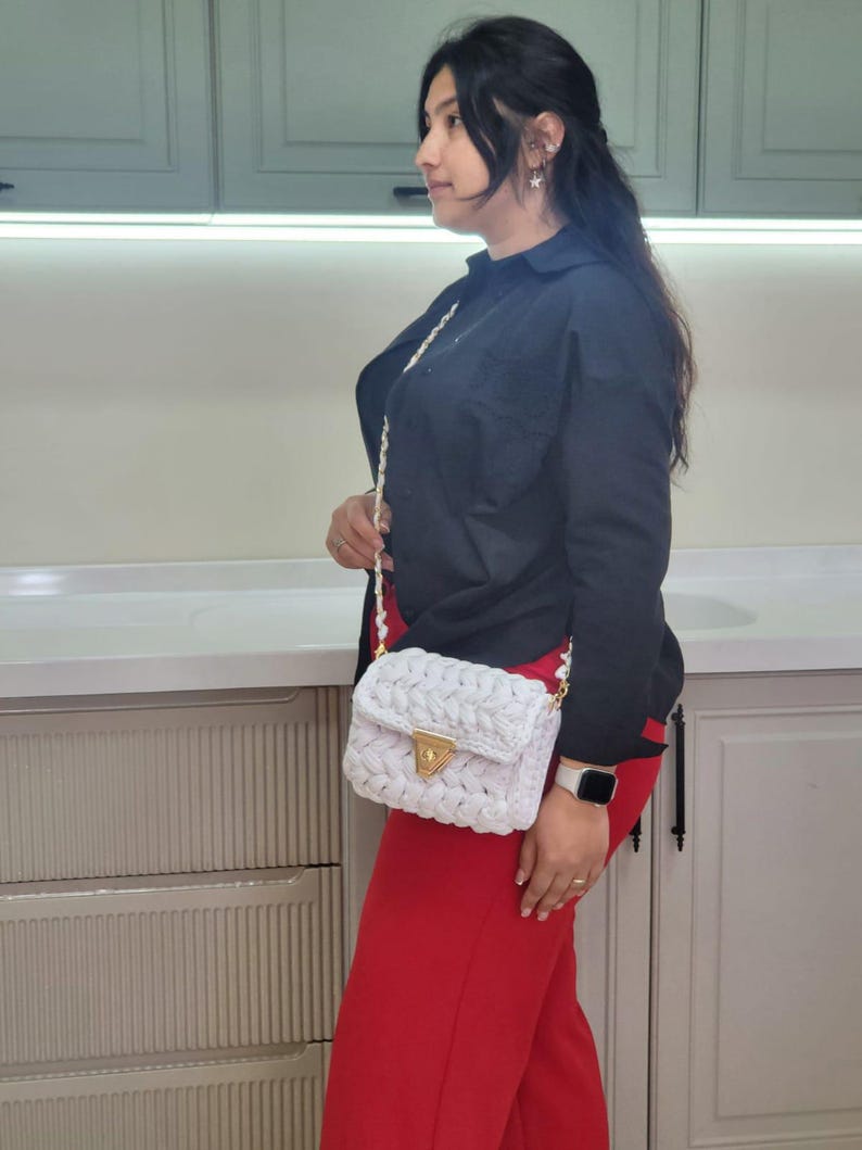 Chalk White Crochet Crossbody Bag - Handmade Popcorn Stitch Purse by Seval Özsoy - Soft T-Shirt Yarn Mini Bag - Unique Designer Gift