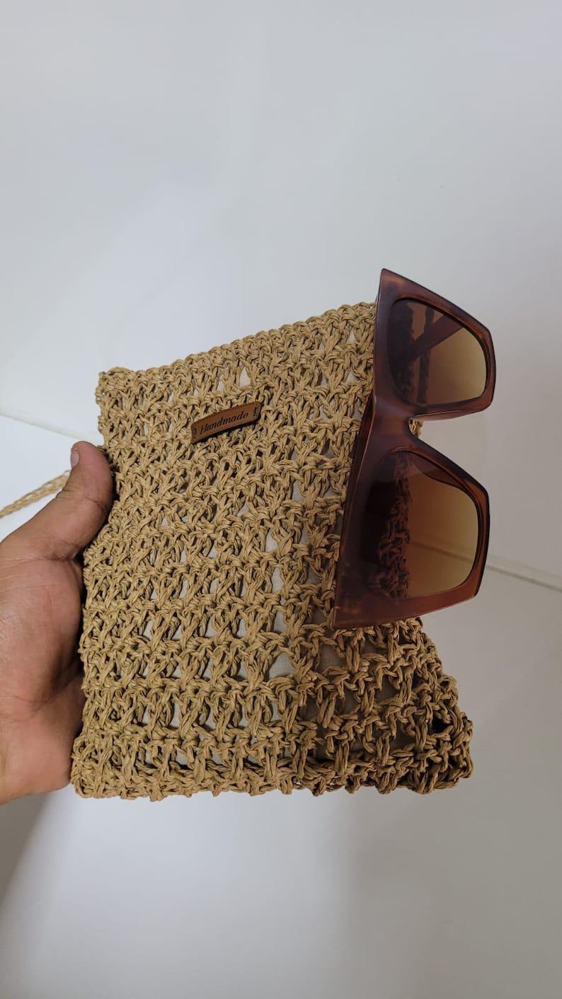 Minimalist Straw Crossbody Bag - Handmade Woven Raffia Style Purse by Seval Özsoy - Natural Boho Summer Bag - Unique Artisan Gift for Her