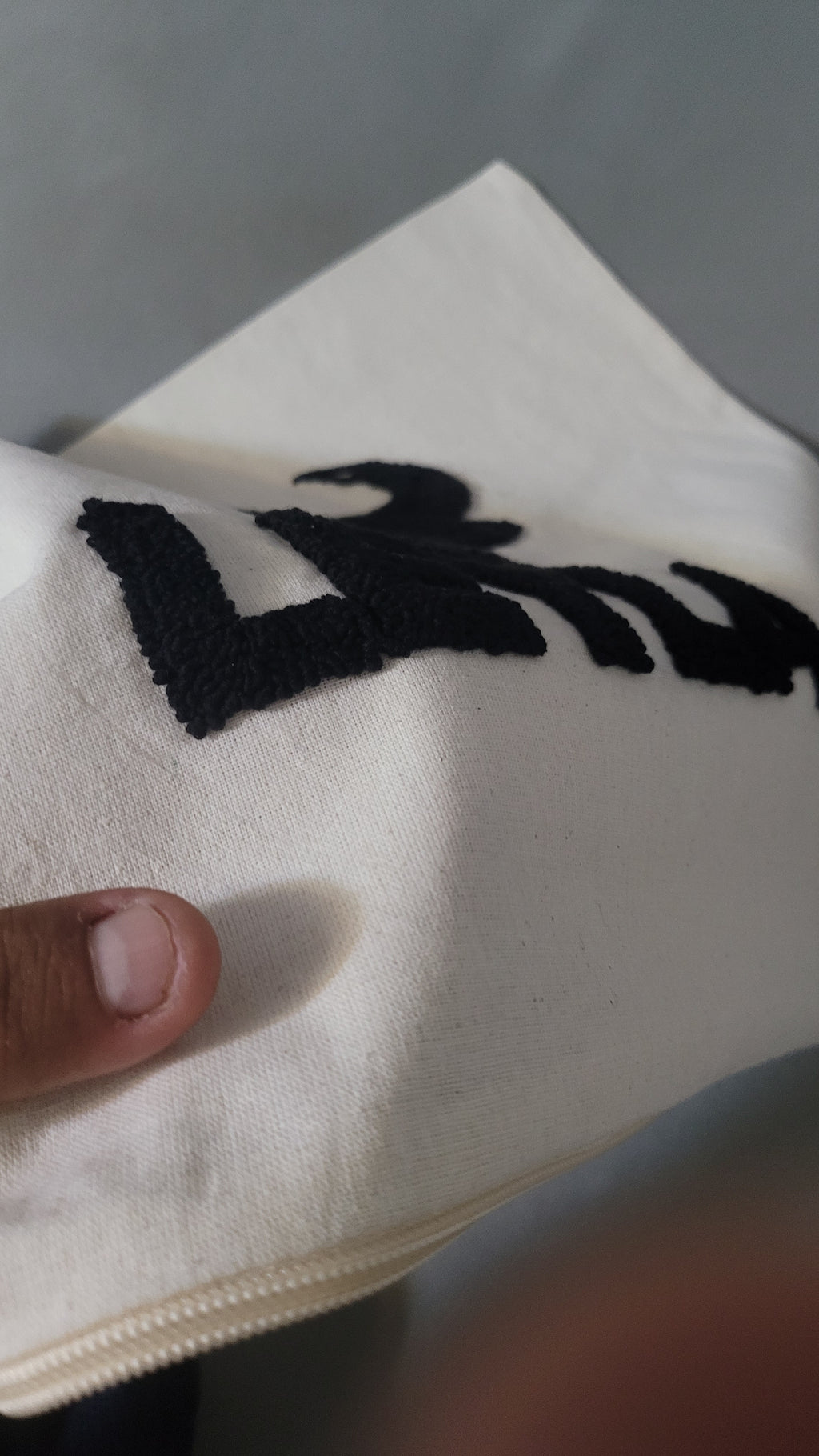 Zodiac Sign Punch Needle Pillow Case – Custom Name Linen Cushion Cover – Unique Astrology Gift