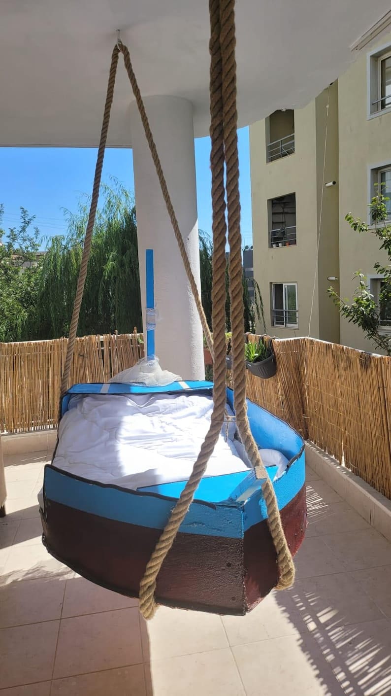 Homeartparis Unique Boat-Shaped Swing Sofa Bed - Handcrafted Nautical Daybed