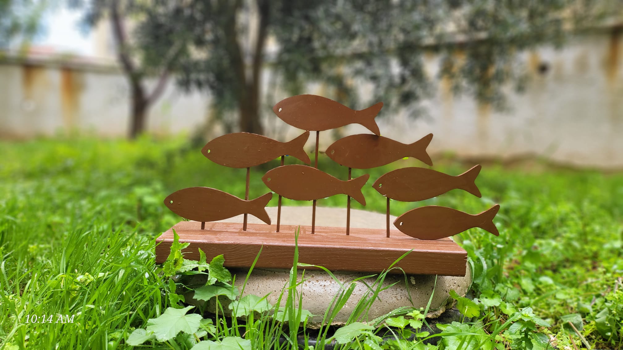 Brown Wood Fish School Table Decor, Rustic Handmade Coastal Shelf Art Homeartparis production
