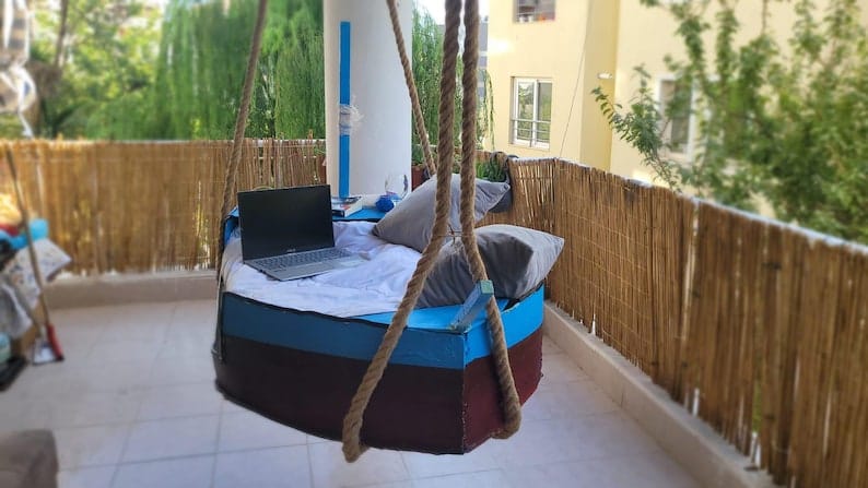 Homeartparis Unique Boat-Shaped Swing Sofa Bed - Handcrafted Nautical Daybed