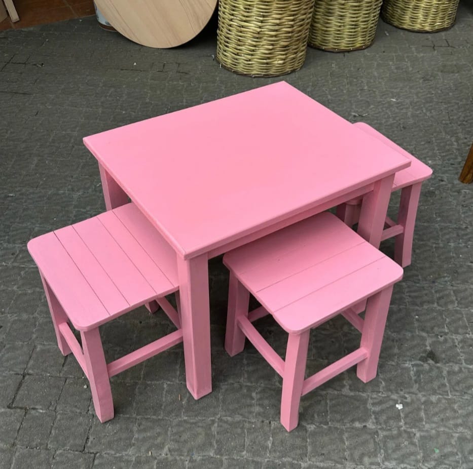 Vibrant Commercial Cafe Table Set, 4 Stools and 1 Table, Patio and Terrace Furniture, Customizable Wood, Suitable for Indoor/Outdoor Use> by homeartparis