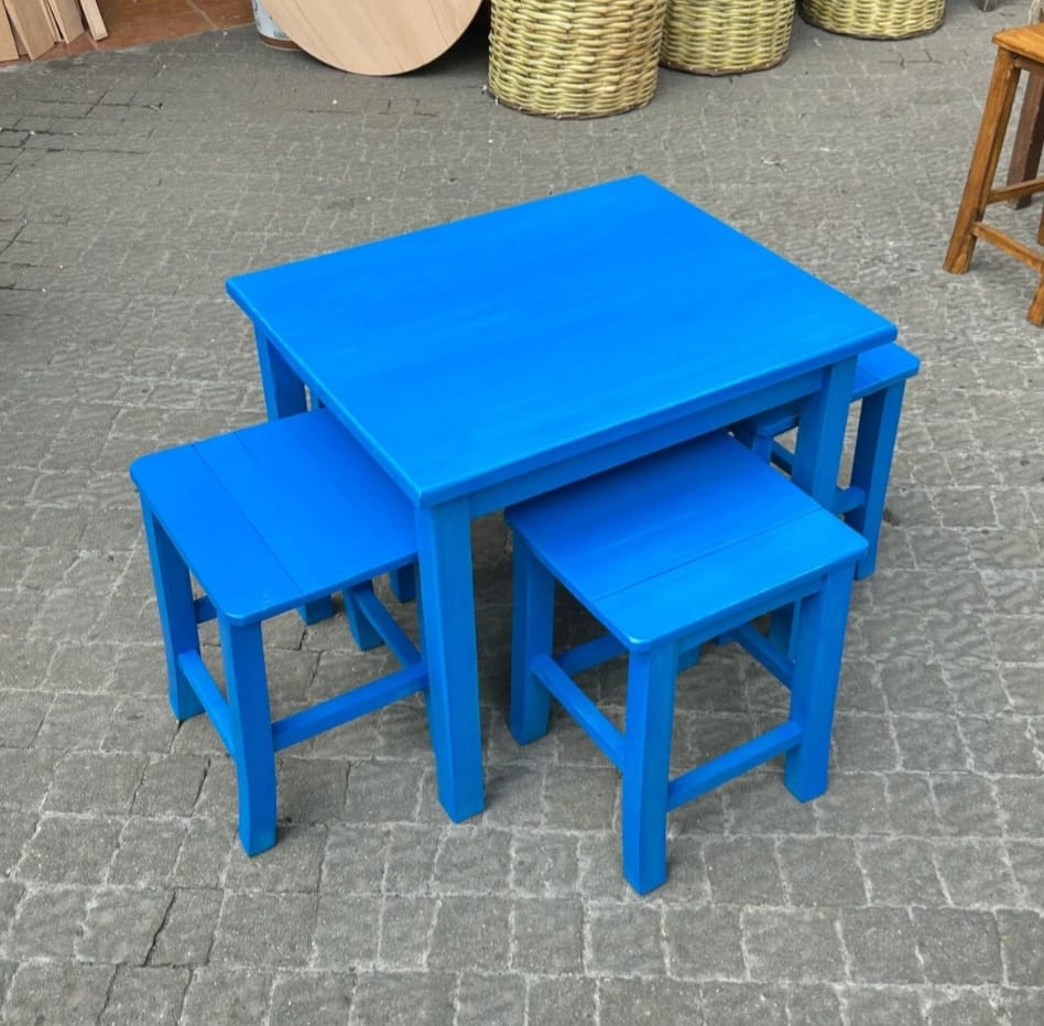 Vibrant Commercial Cafe Table Set, 4 Stools and 1 Table, Patio and Terrace Furniture, Customizable Wood, Suitable for Indoor/Outdoor Use> by homeartparis
