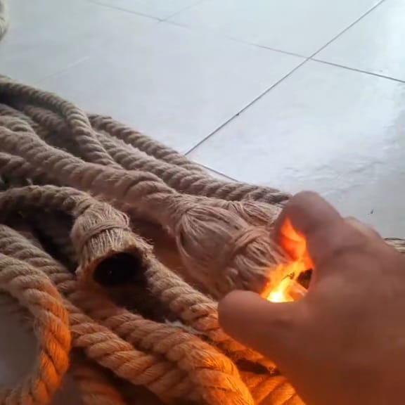 Grand 40-Arm Linear Jute Rope Chandelier - Extra Long Customizable Cascade Lighting - Homeartparis production