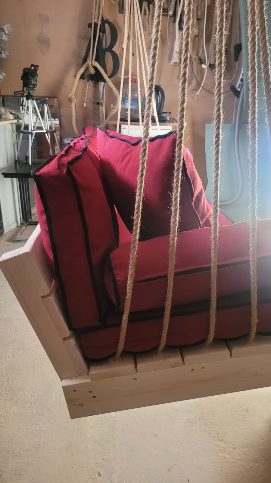 Red Wood Hanging Sofa Minimalist Indoor Couch Homeartparis production, swing bed