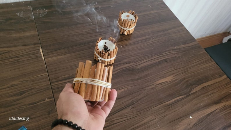 Natural Cinnamon Stick Candle , 3 pcs Handmade candle,  Rustic Table Centerpiece Homeartparis production