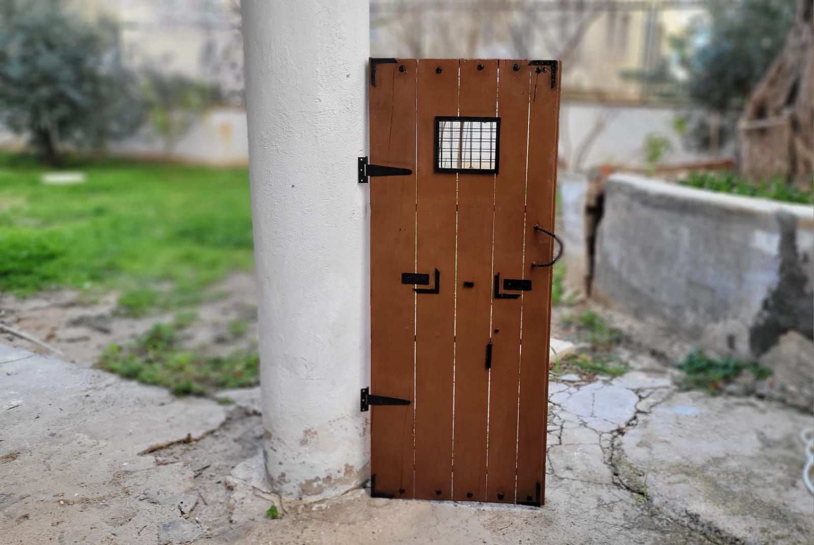 Handmade Vintage Rustic Wooden Door, Farmhouse Style Interior Door with Mesh Window Homeartparis production
