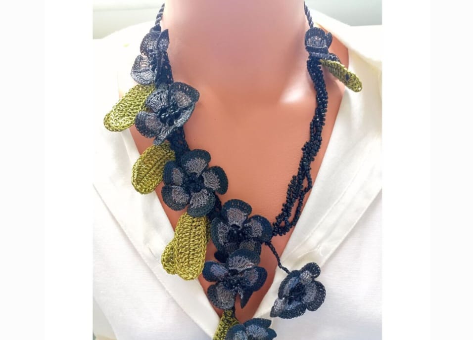 Crochet Flower Necklace, Boho Needle Lace Floral Jewelry, Artisan Handcrafted Oya Crochet Statement Necklace Homeartparis production