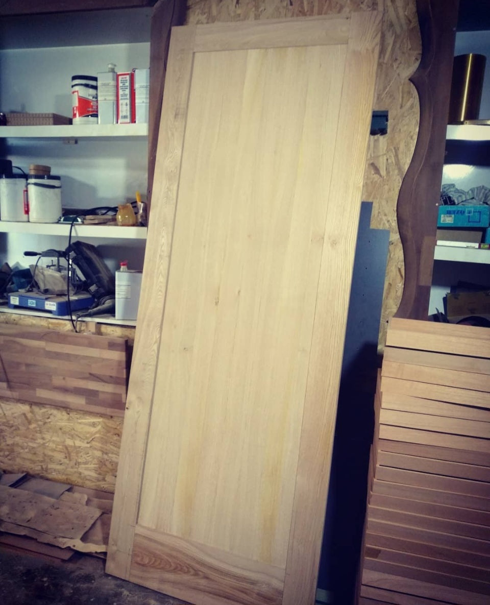 Masterpiece Hand-Carved Solid Chestnut Grand Entrance Gate - 4.5 Meters Wide Luxury Exterior Door - Homeartparis production