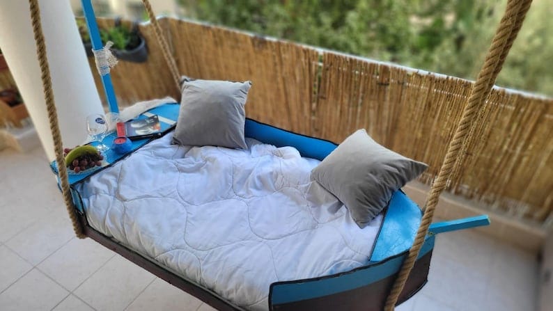 Homeartparis Unique Boat-Shaped Swing Sofa Bed - Handcrafted Nautical Daybed