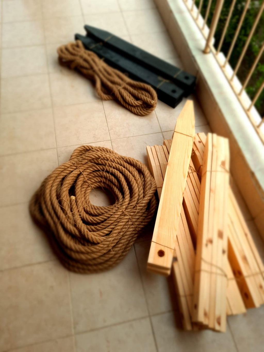 Rustic Wood and Rope Garden Fence, Nautical Themed Patio Railing, Jute Rope Pathway Border/ by home art paris