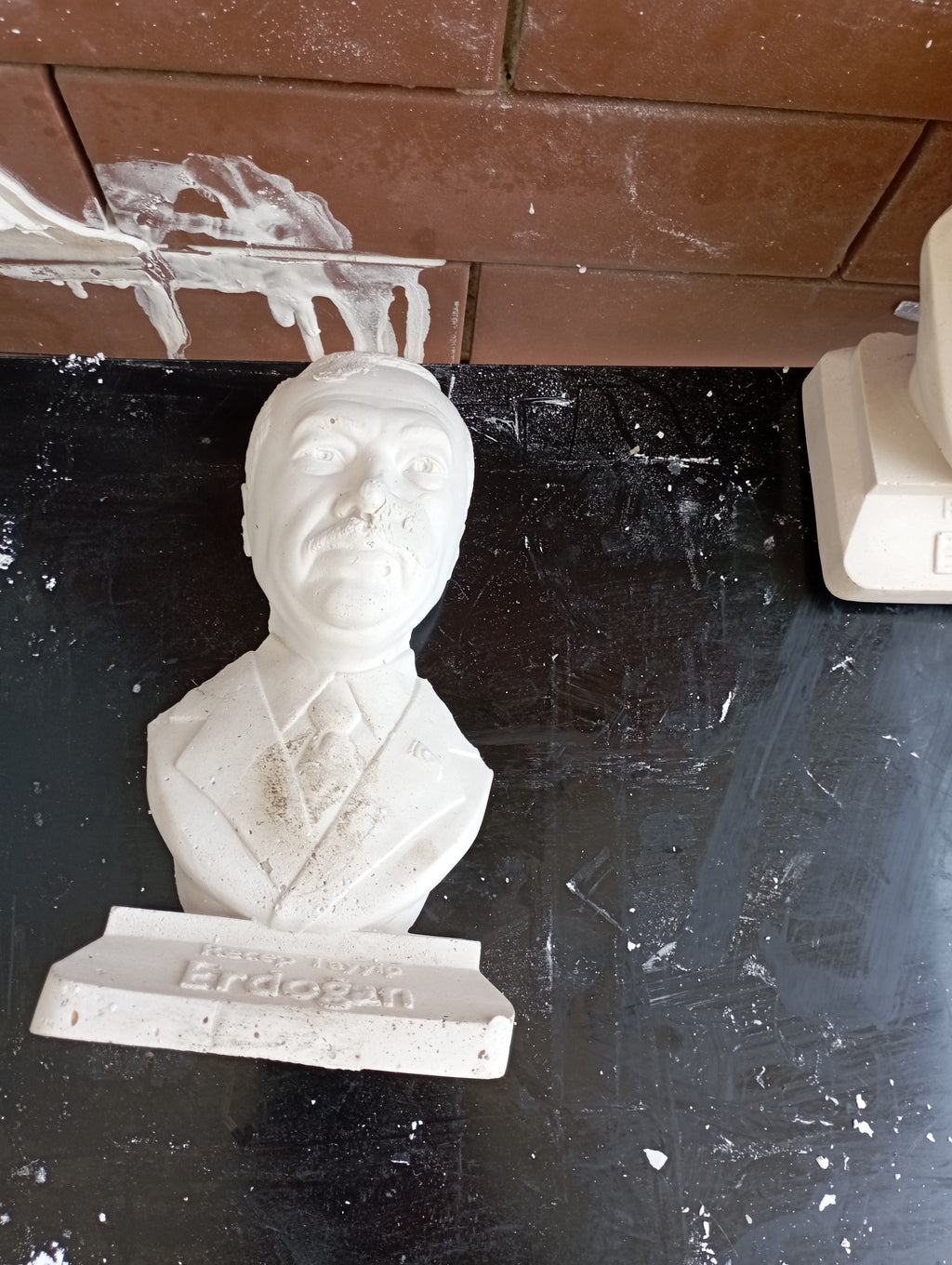 Recep Tayyip Erdoğan Bust, World Leaders Series Statue, Collectible Marble Dust Figurine, Office Desk Decor, Executive Gift