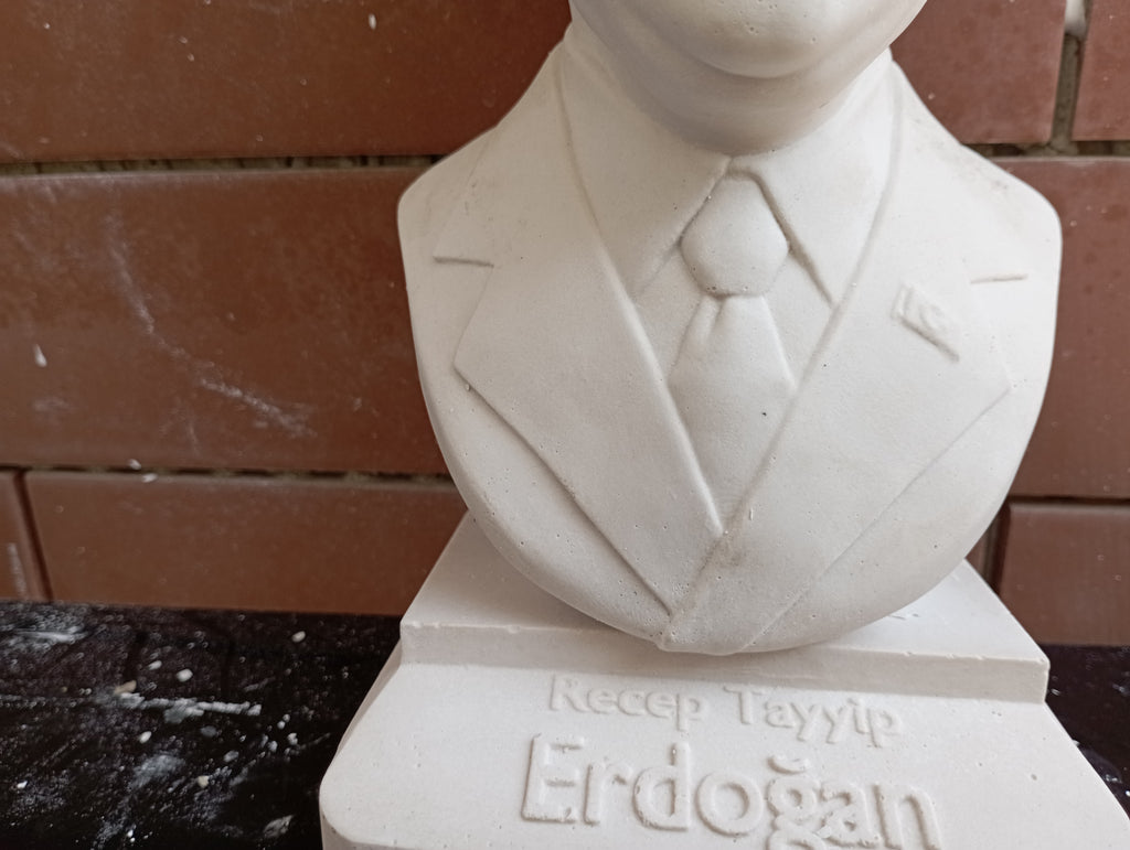 Recep Tayyip Erdoğan Bust, World Leaders Series Statue, Collectible Marble Dust Figurine, Office Desk Decor, Executive Gift
