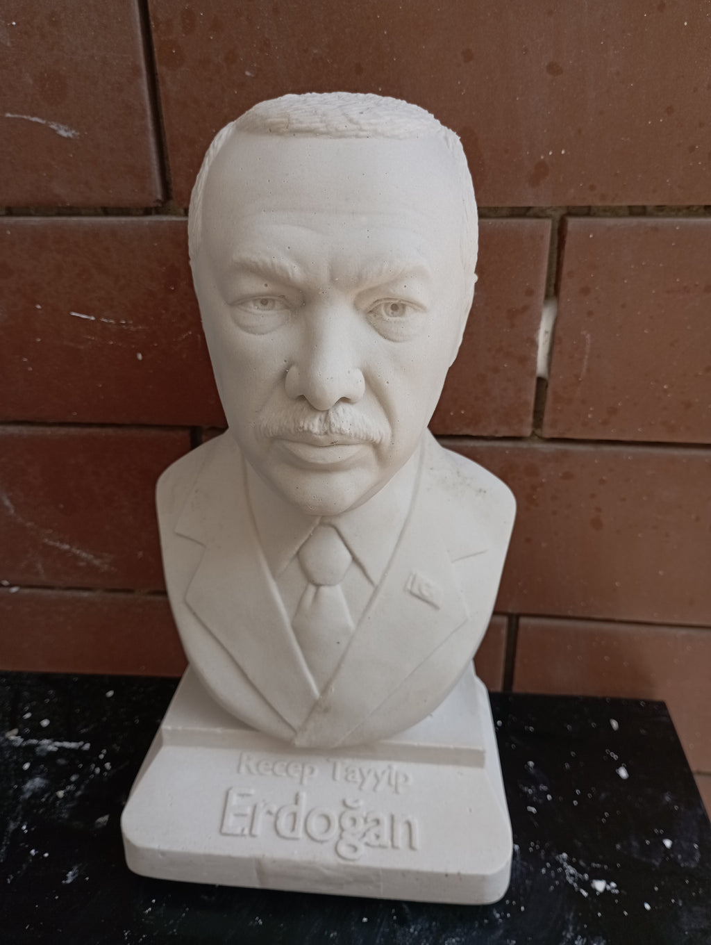 Recep Tayyip Erdoğan Bust, World Leaders Series Statue, Collectible Marble Dust Figurine, Office Desk Decor, Executive Gift