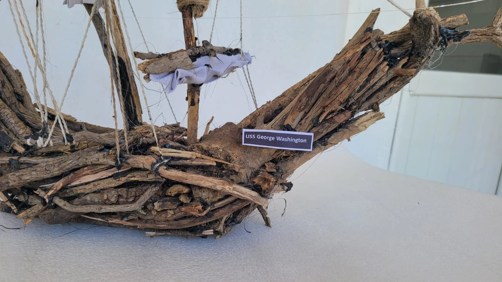 The USS George Washington Vintage Driftwood Ship Decorative Wooden Model Homeartparis production