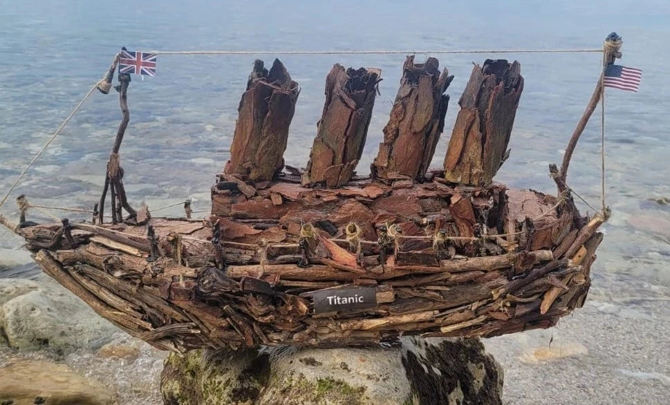 The Vintage Titanic Driftwood Boat Large Wooden Historical Ship Model Homeartparis production