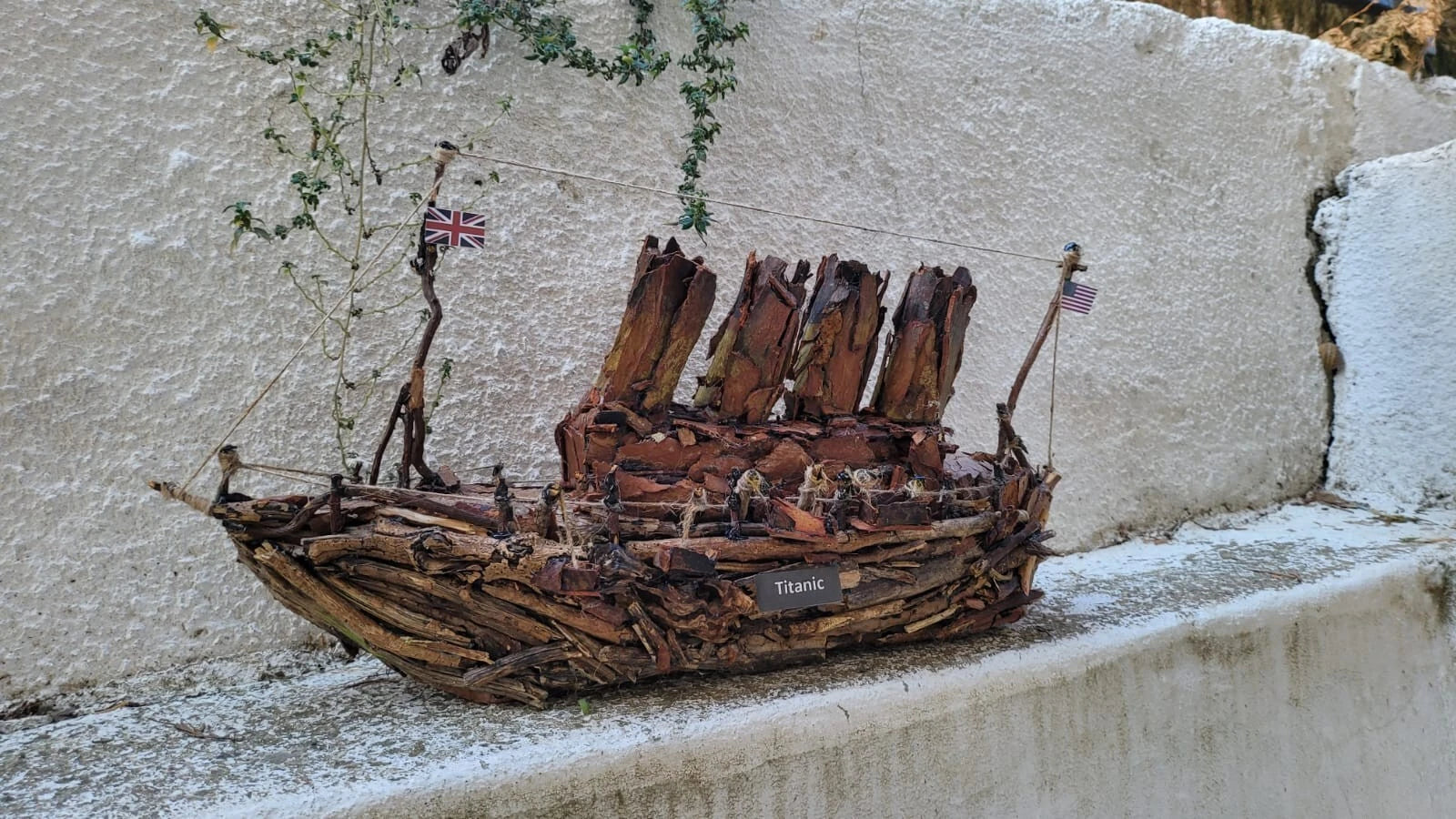 The Vintage Titanic Driftwood Boat Large Wooden Historical Ship Model Homeartparis production